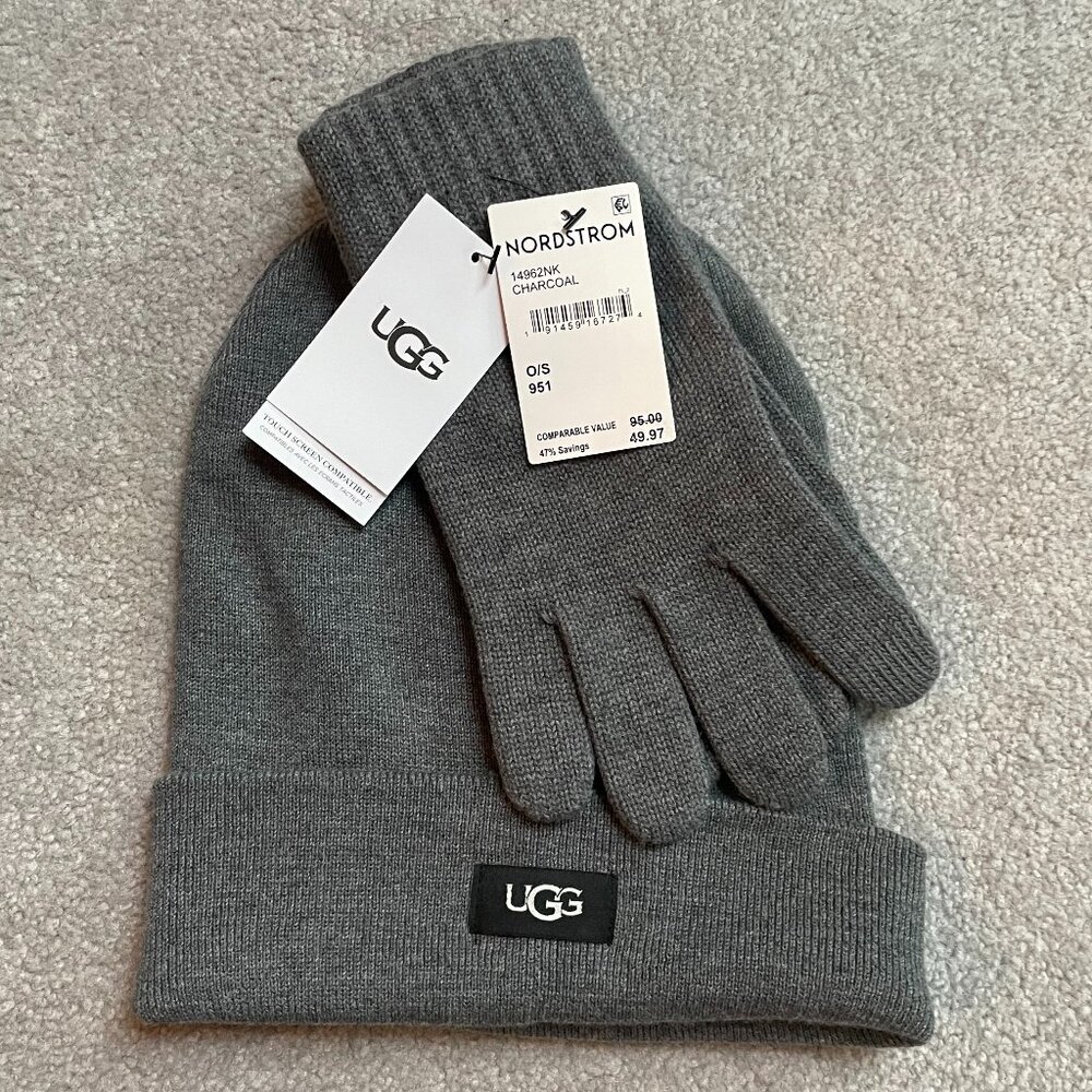 UGG Charcoal Knit Beanie & Glove Set